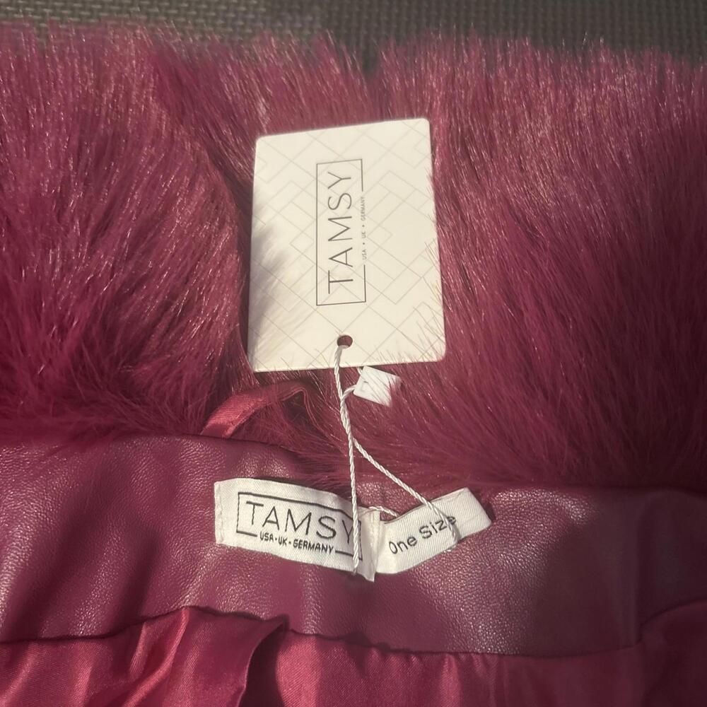 New Tamsy Purple Ruana/Cape/Cardigan/Faux Fur trim One Size Fits Most New NWT - Picture 2 of 5